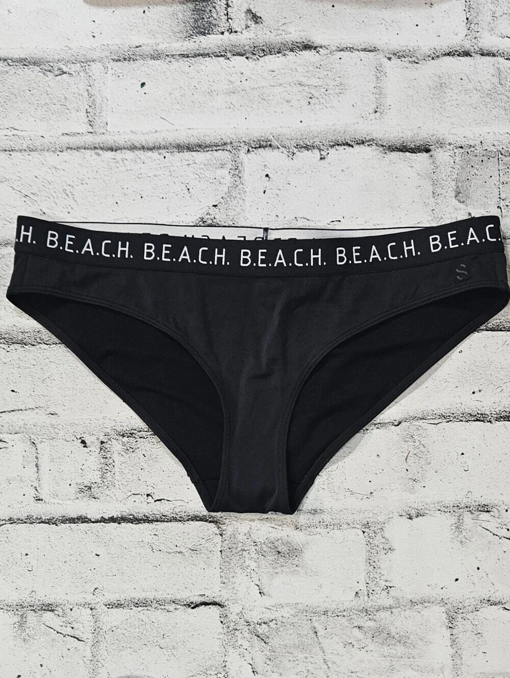 H&M Black Bikini Set Size M Cross Back Logo Strap Two Piece Swimsuit NWOT